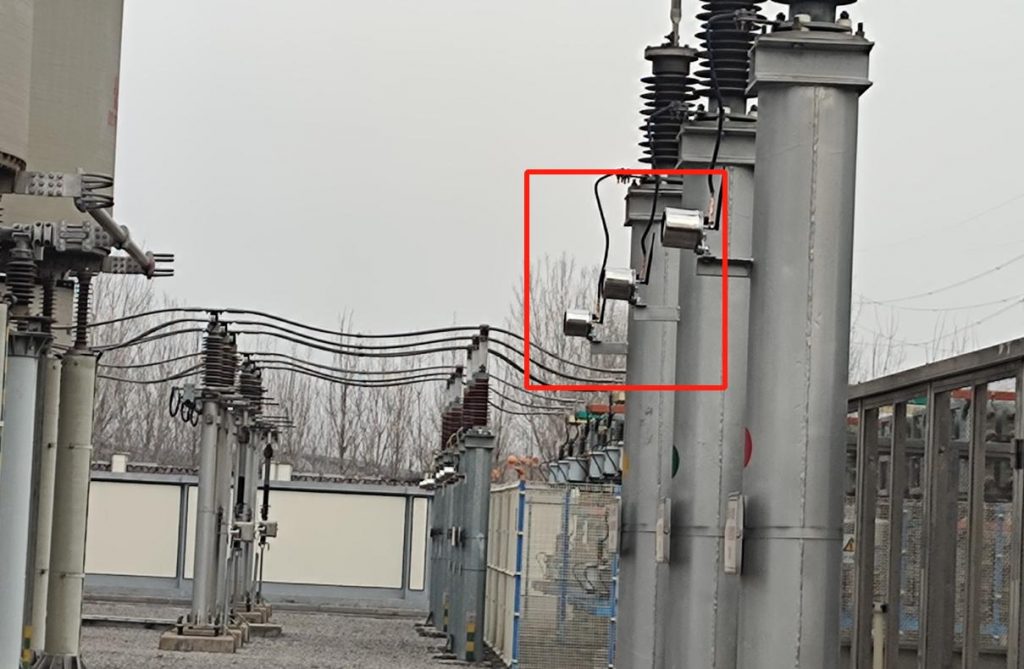 避雷器在线监测原理与系统应用：提升电网安全的智能方案