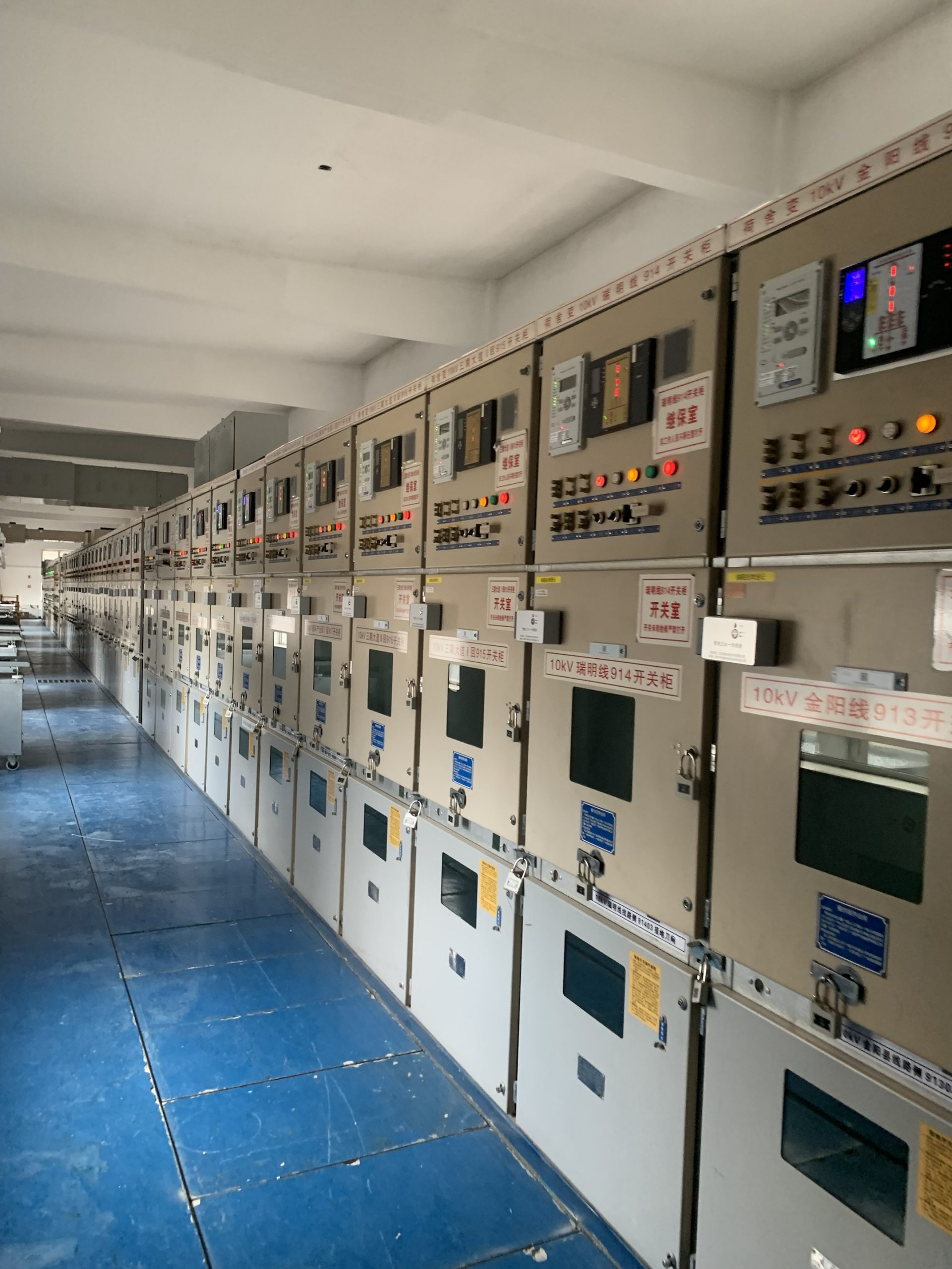 江西某220kV变电站开关柜局放在线监测系统应用