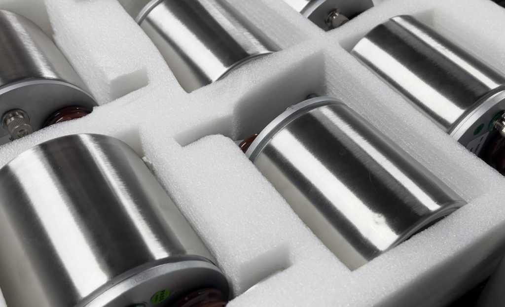 包装好的避雷器电流数字远传表计